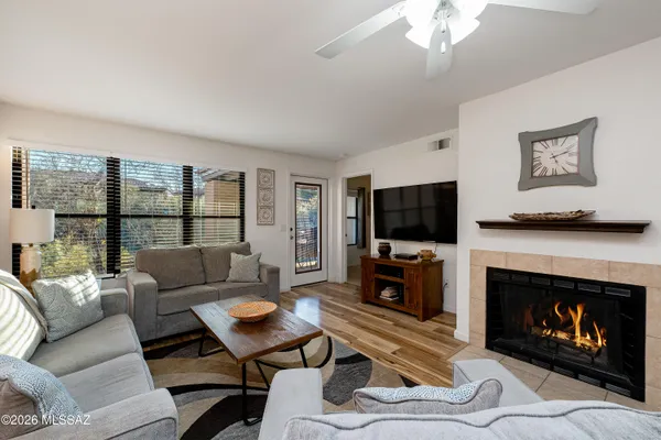 $315,000 | 5855 North Kolb Road, Unit 13210, Tucson, AZ 85750