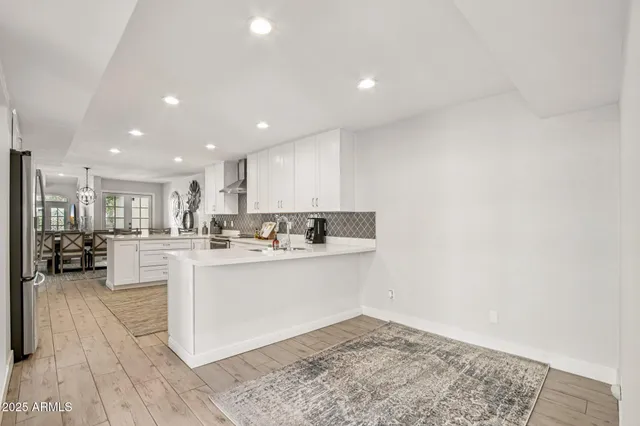 $1,325,000 | 2626 East Arizona Biltmore Circle, Unit 14, Phoenix, AZ 85016