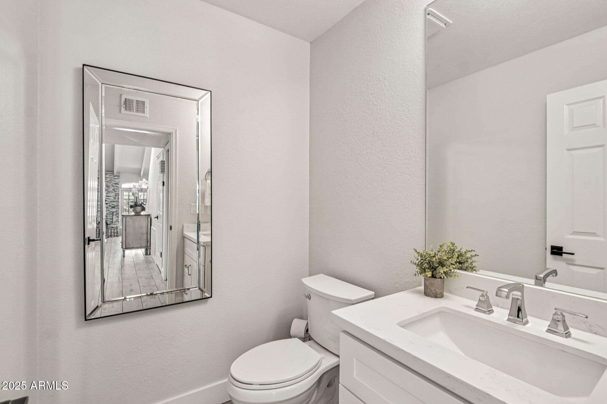 2626 East Arizona Biltmore Circle, Unit 14 Phoenix, AZ 85016 - Photo 17 of 52 Half Bathroom Downstairs