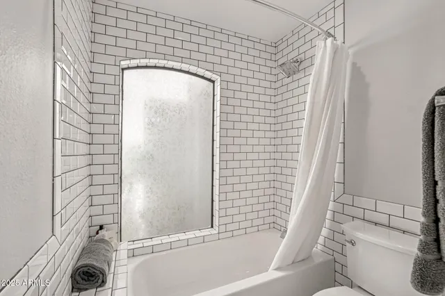 $1,325,000 | 2626 East Arizona Biltmore Circle, Unit 14, Phoenix, AZ 85016