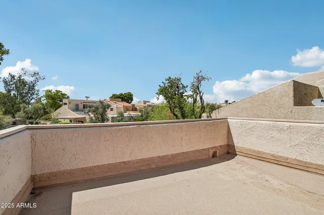 $1,325,000 | 2626 East Arizona Biltmore Circle, Unit 14, Phoenix, AZ 85016