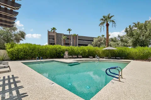 $1,399,000 | 2626 East Arizona Biltmore Circle, Unit 14, Phoenix, AZ 85016