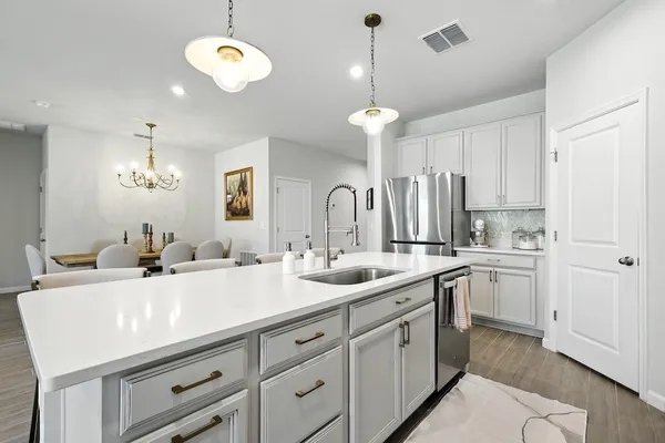 $3,200 | 6775 Canterbridge Drive, Vero Beach, FL 32967