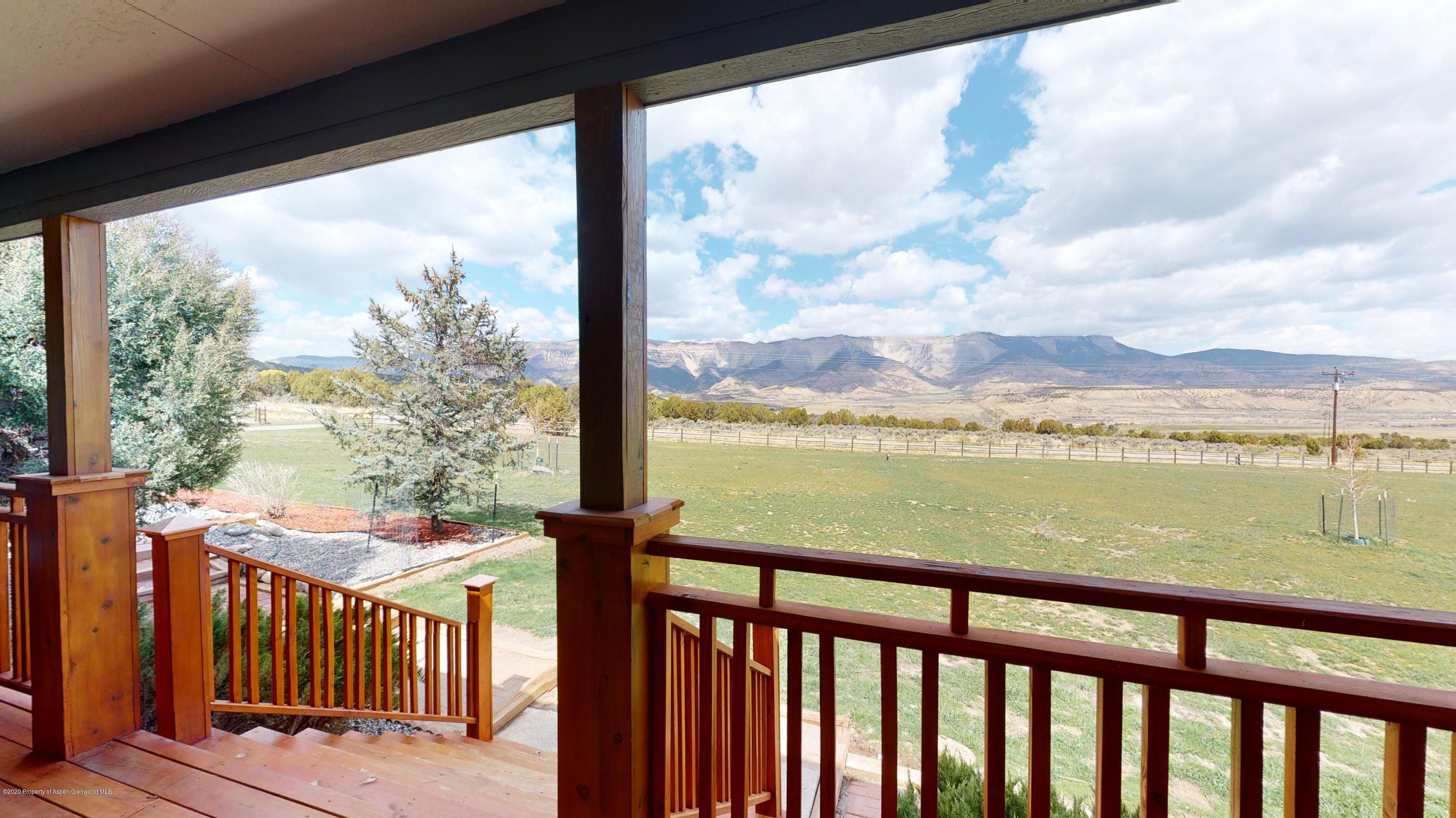 front-porch covered