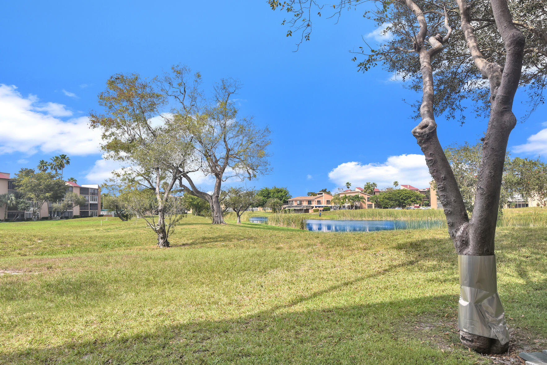 357 North Rock Island Road, Unit 105 Margate, FL 33063 - Photo 27 of 38 BocaRatonStudio 36