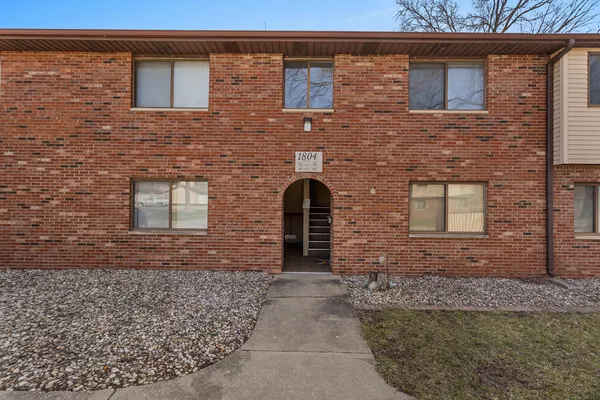 $110,000 | 1804 Oliver Drive, Unit 6, Urbana, IL 61802