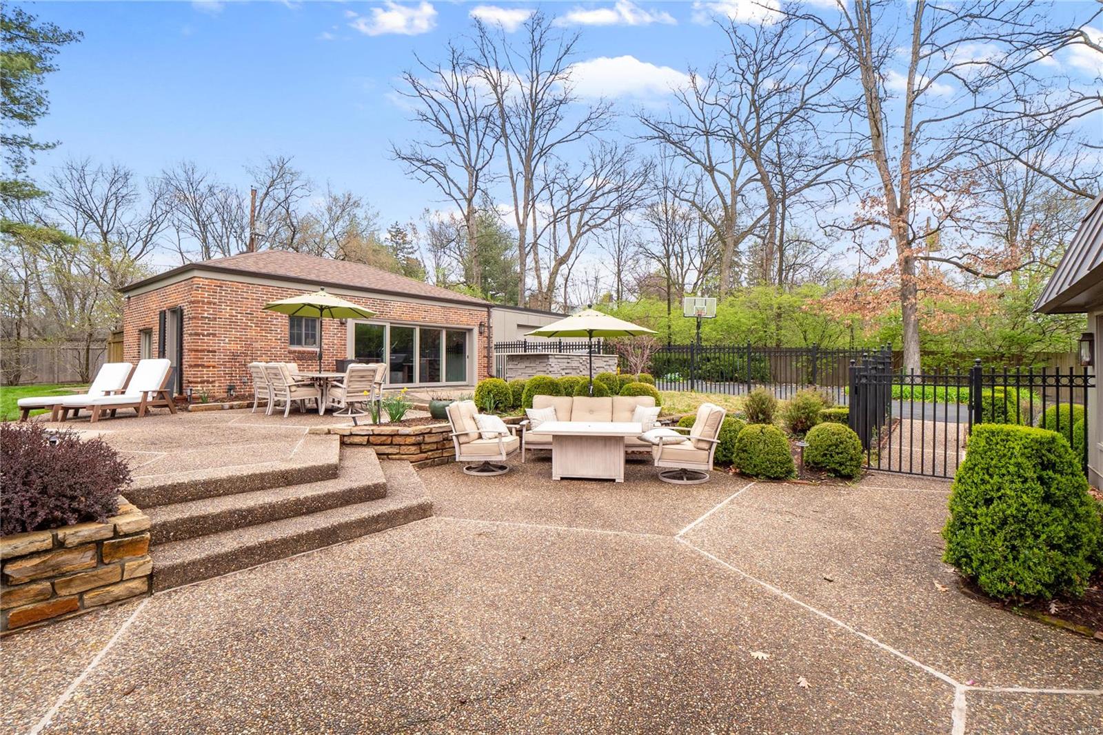 44 Woodcliffe Road Ladue, MO 63124 - Photo 40 of 51