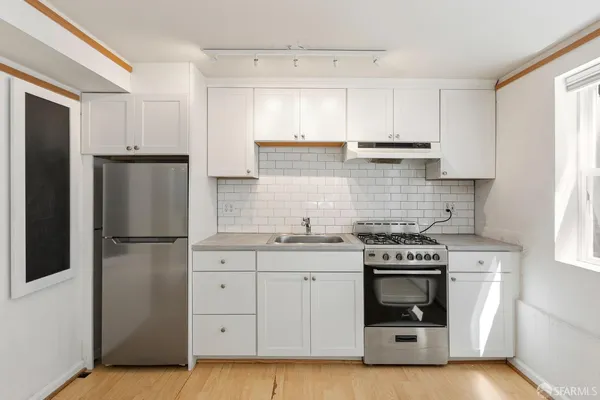 $1,995,000 | 1027 Lincoln Way, San Francisco, CA 94122