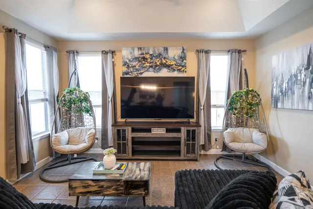 $355,777 | 3566 Four Oaks Boulevard, Tallahassee, FL 32311