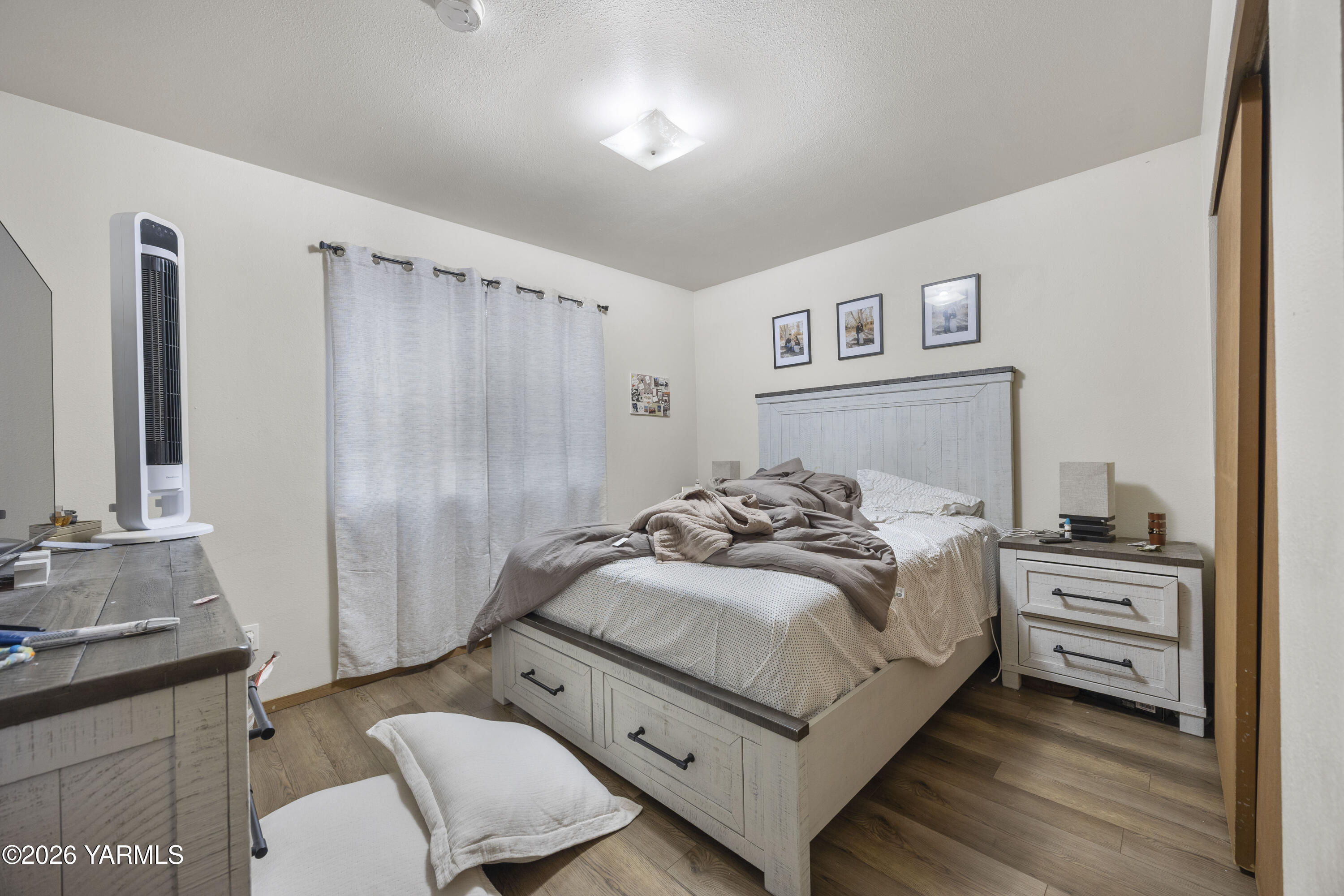 301 East 3rd Street Granger, WA 98932 - Photo 12 of 43 301 E 3rd St 1.22.26 Unit 5 10