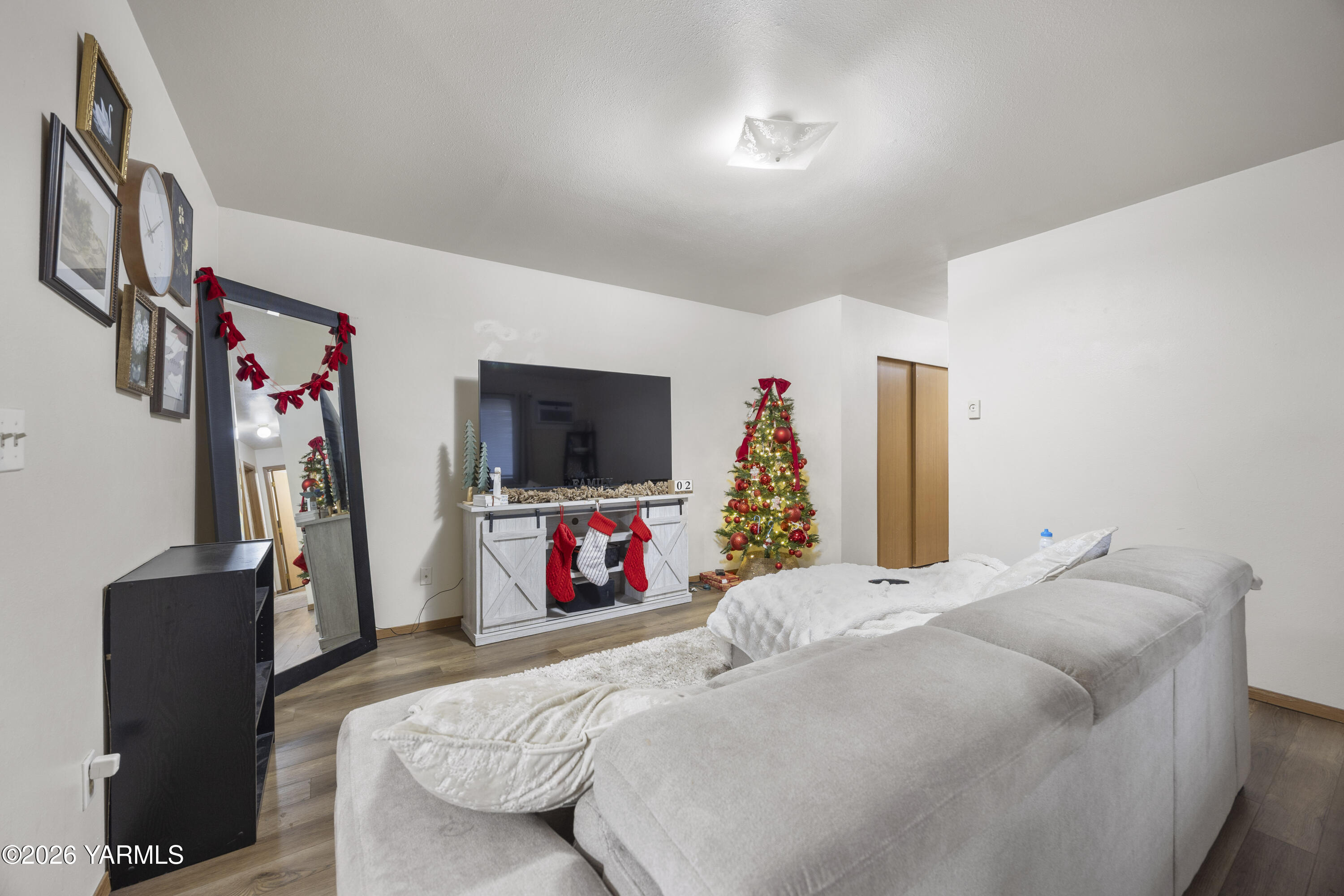 301 East 3rd Street Granger, WA 98932 - Photo 2 of 43 301 E 3rd St 1.22.26 Unit 5 5