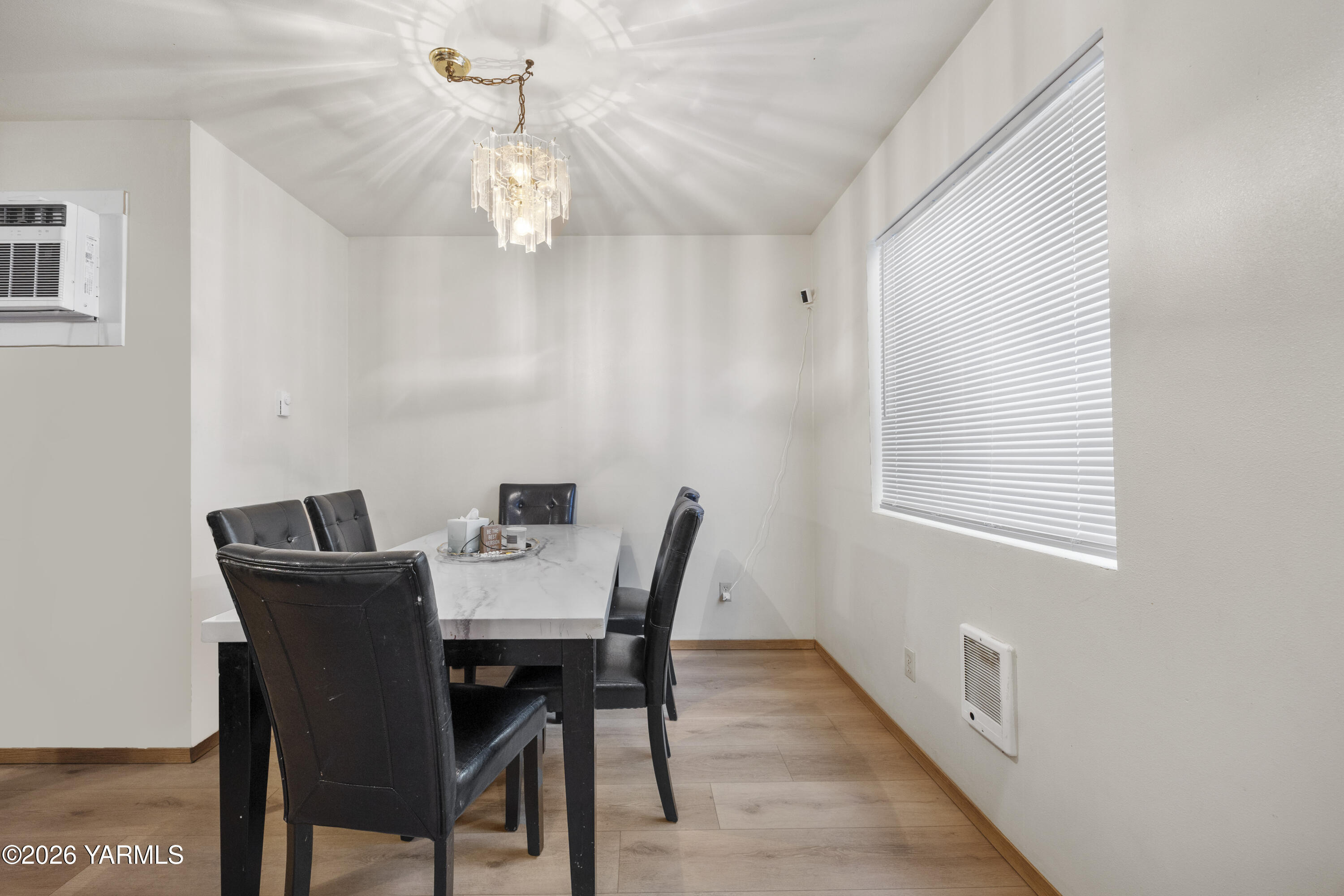 301 East 3rd Street Granger, WA 98932 - Photo 28 of 43 301 E 3rd St 1.22.26 Unit 7 3