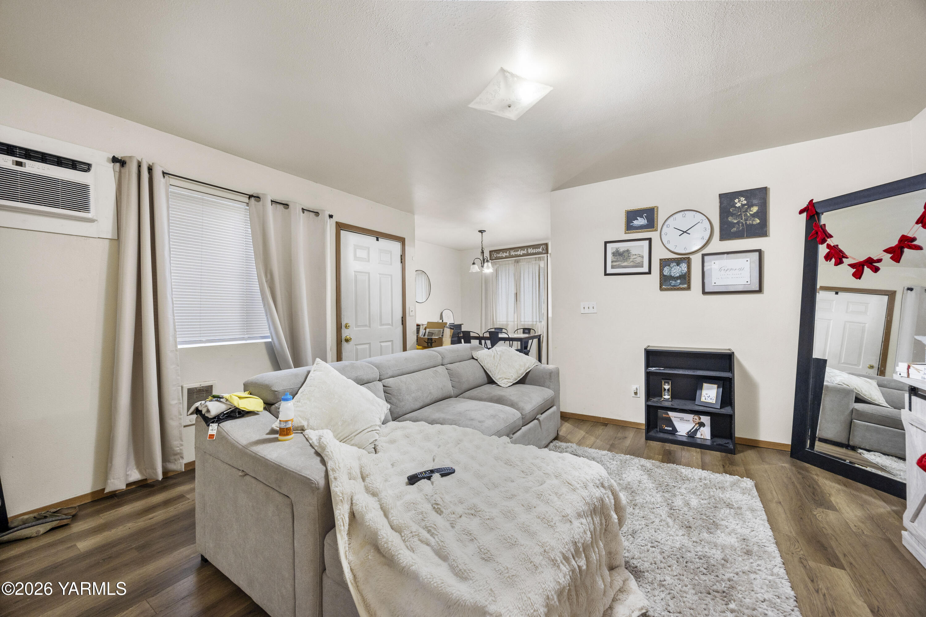 301 East 3rd Street Granger, WA 98932 - Photo 4 of 43 301 E 3rd St 1.22.26 Unit 5 7