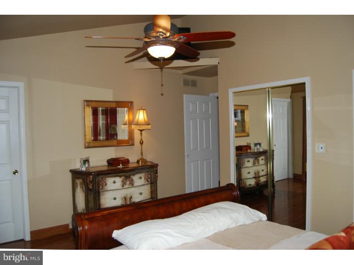 1914 Colonial Drive Croydon, PA 19021 - Photo 14 of 19 Bedroom - Main