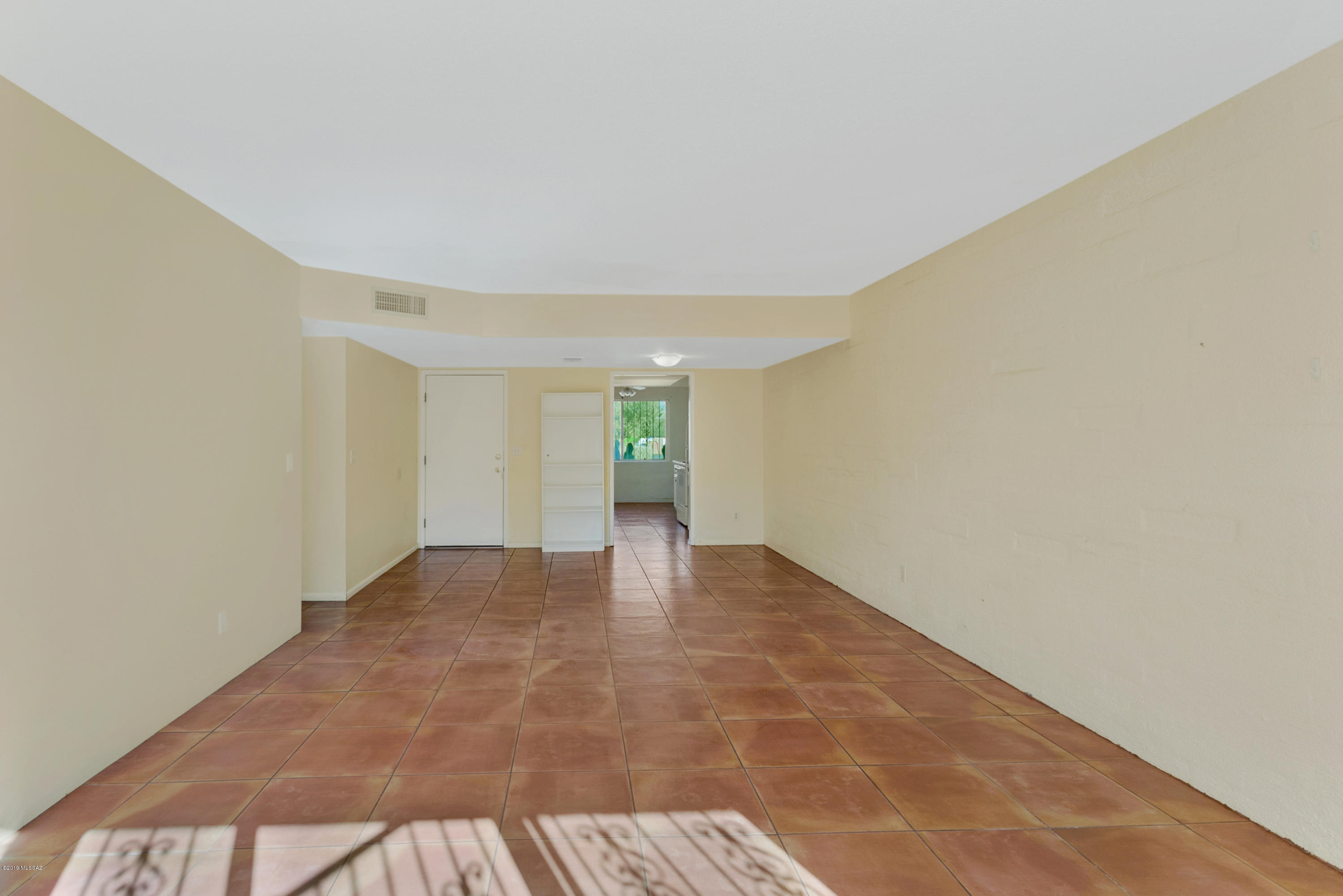 2525 East Prince Road, Unit 57 Tucson, AZ 85716 - Photo 7 of 22