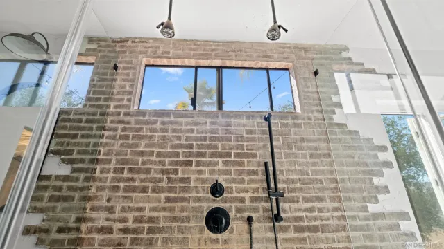 a view of a backyard of the house