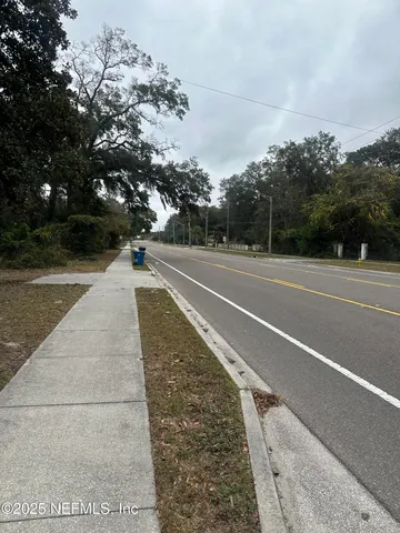$2,000 | 8543 Fort Caroline Road, Jacksonville, FL 32277