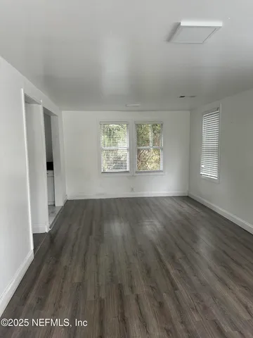 $2,000 | 8543 Fort Caroline Road, Jacksonville, FL 32277