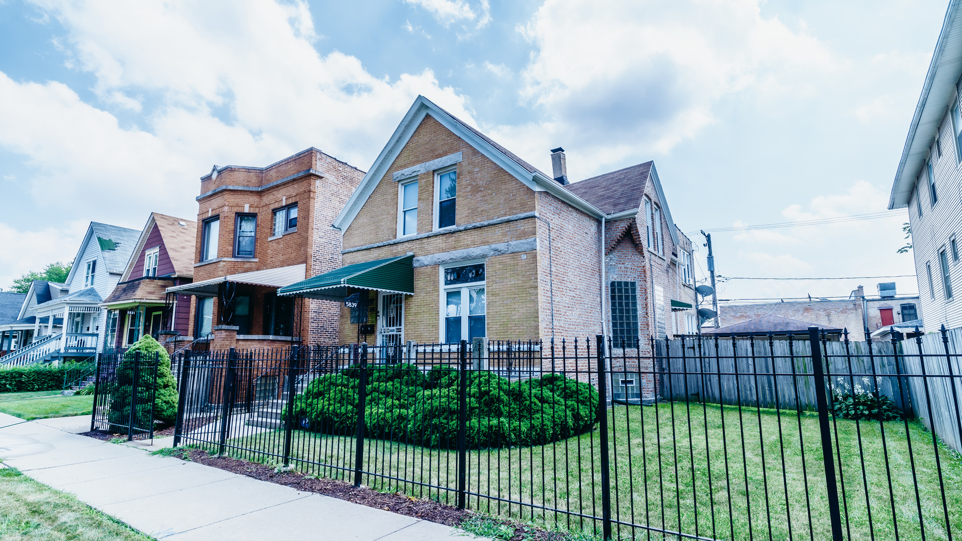 5839 West Rice Street Chicago, IL 60651 - Photo 1 of 29