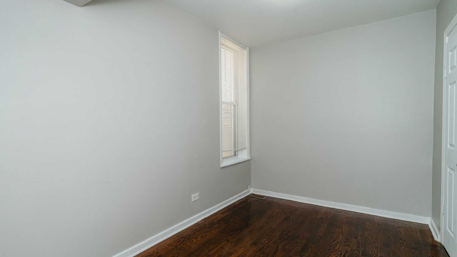 5839 West Rice Street Chicago, IL 60651 - Photo 13 of 29