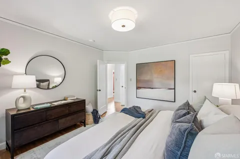 $1,350,000 | 550 48th Avenue, San Francisco, CA 94121