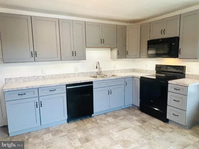 $1,550 | 228 South Barbara Street, Mount Joy, PA 17552