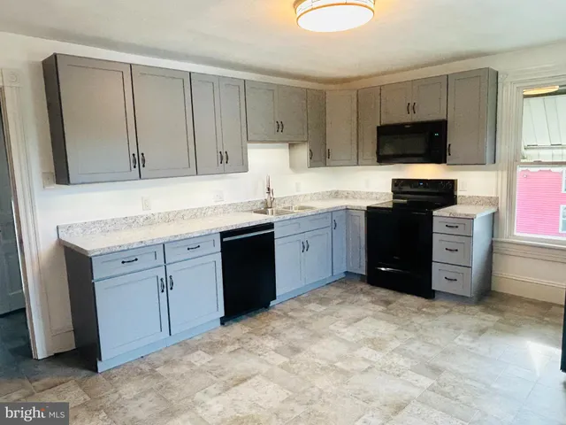 $1,550 | 228 South Barbara Street, Mount Joy, PA 17552