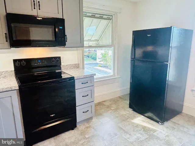 $1,550 | 228 South Barbara Street, Mount Joy, PA 17552