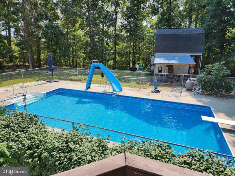 17214 Oak Ridge Lane Ruther Glen, VA 22546 - Photo 42 of 51 Gallery Image 42