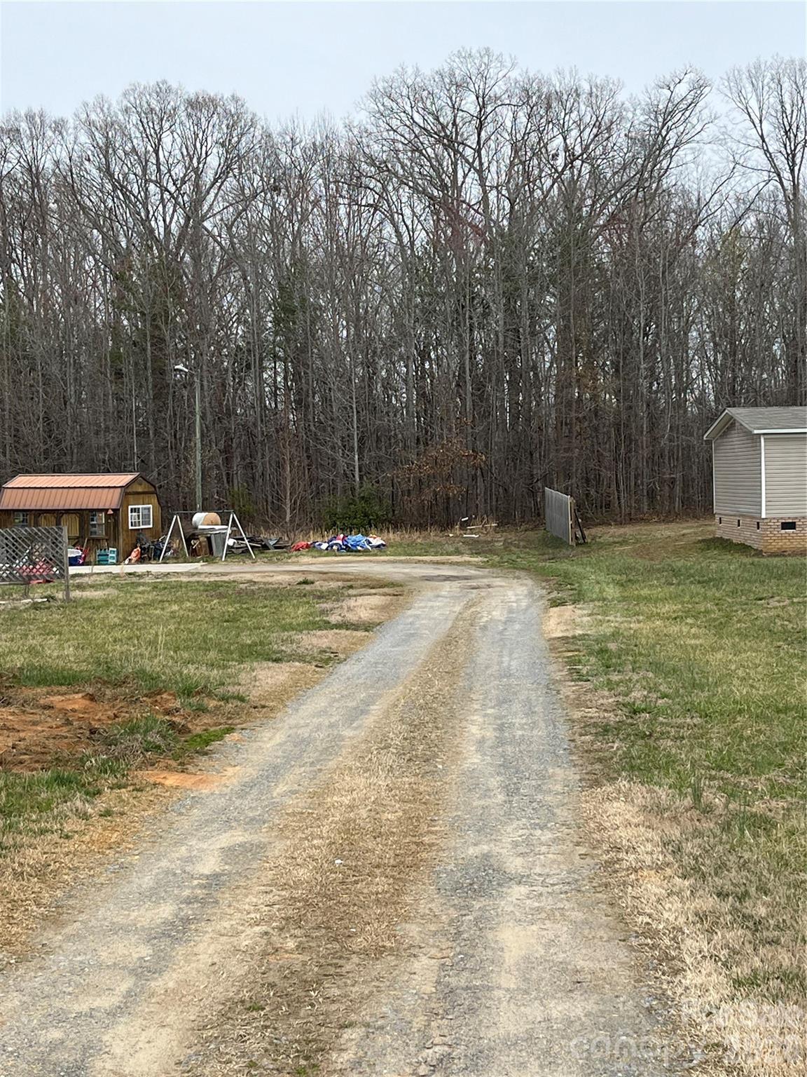 417 Davis Road Shelby, NC 28152 - Photo 6 of 9 Gallery Image 6