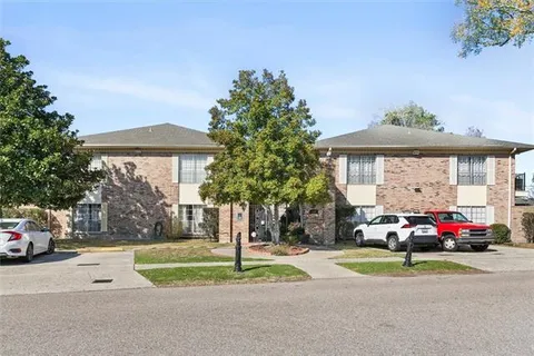 $228,000 | 4509 Shaw Street, Unit 204, Metairie, LA 70001
