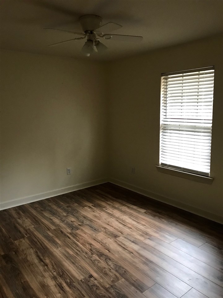 437 West Fort Morgan Road Gulf Shores, AL 36542 - Photo 11 of 20