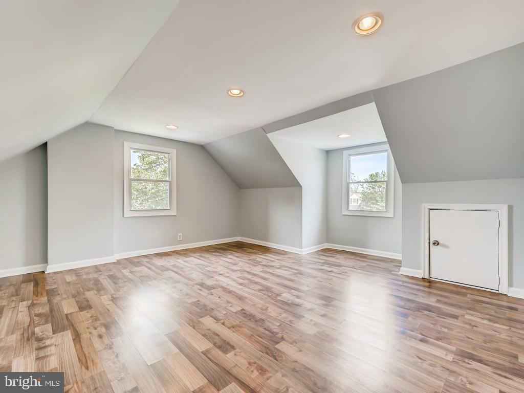3314 Mayfair Road Baltimore, MD 21207 - Photo 11 of 25 1st large upstairs bedroom