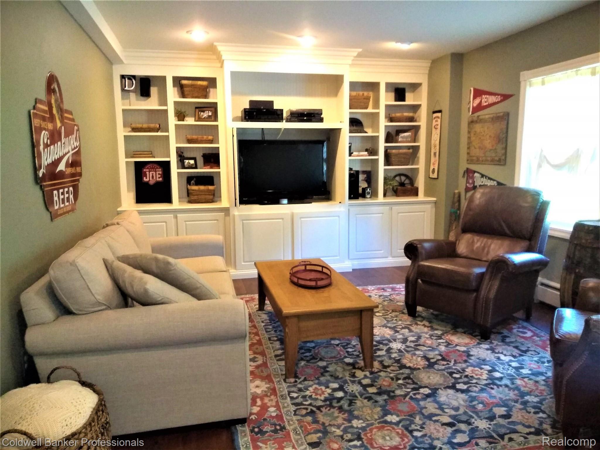 5370 West Oregon Road Lapeer, MI 48446 - Photo 16 of 40 finished walk out (2).jpg