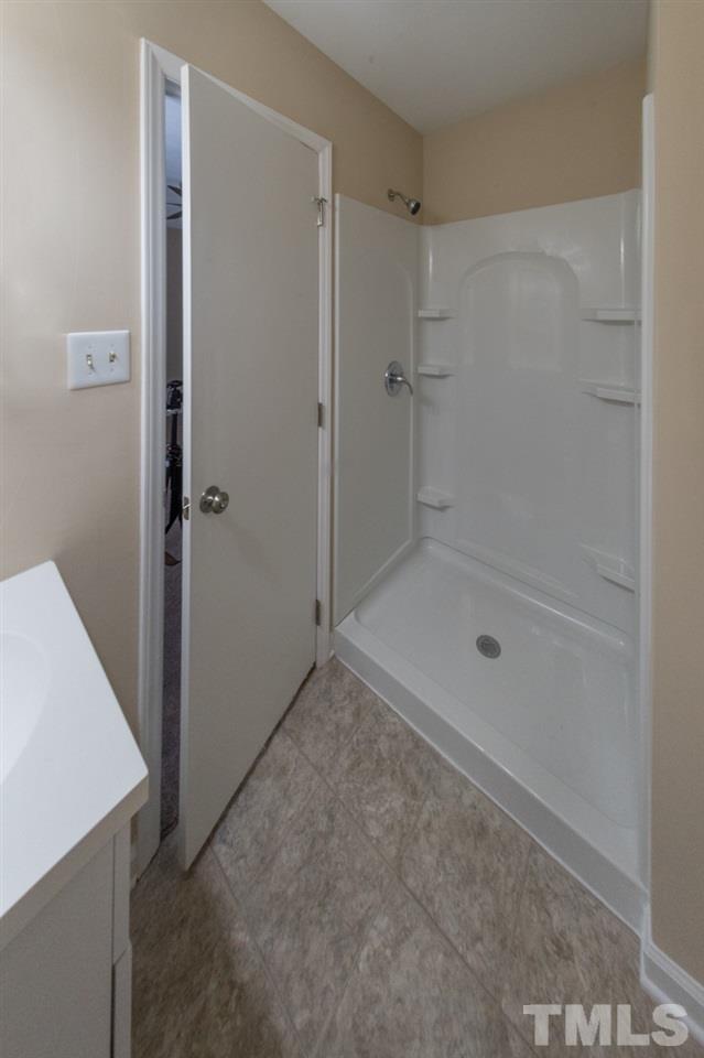 6235 Waterside Lane Raleigh, NC 27613 - Photo 11 of 17