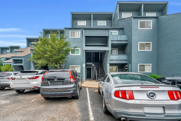 $200,000 | 12500 Melville Drive, Unit 337, Montgomery, TX 77356