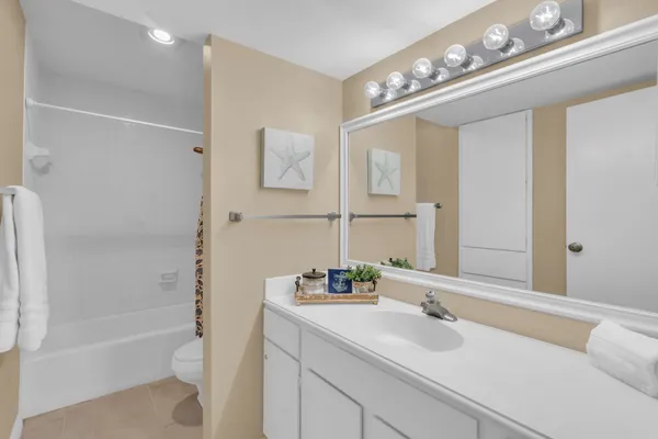 $200,000 | 12500 Melville Drive, Unit 337, Montgomery, TX 77356