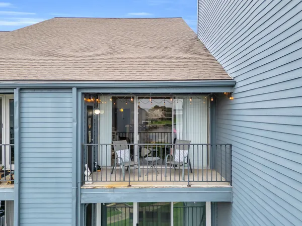 $200,000 | 12500 Melville Drive, Unit 337, Montgomery, TX 77356
