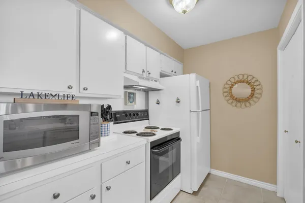 $200,000 | 12500 Melville Drive, Unit 337, Montgomery, TX 77356