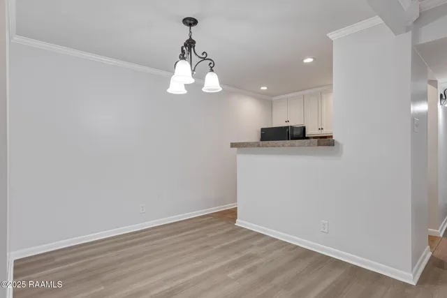 $119,000 | 220 Doucet Road, Unit 203A, Lafayette, LA 70503