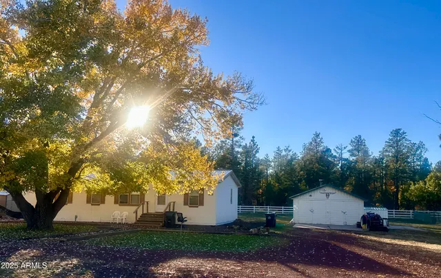 a view of house and outdoor space