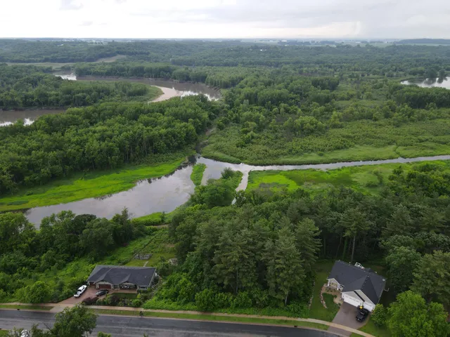 $119,900 | 925 Riverview Lane, Belle Plaine, MN 56011