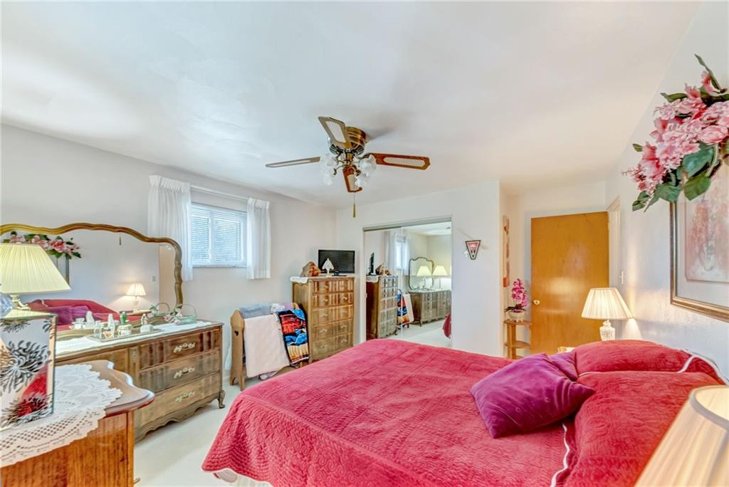 295 Logan Road Imperial, PA 15126 - Photo 17 of 37 Gallery Image 17
