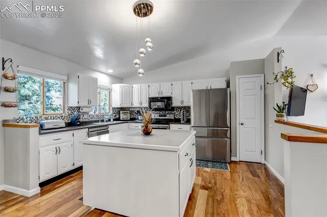 $490,000 | 6812 Snowbird Terrace, Colorado Springs, CO 80918