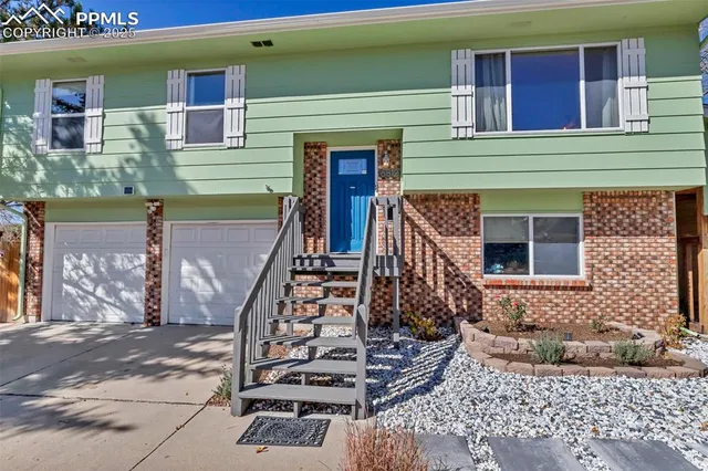 $490,000 | 6812 Snowbird Terrace, Colorado Springs, CO 80918