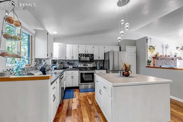 $490,000 | 6812 Snowbird Terrace, Colorado Springs, CO 80918