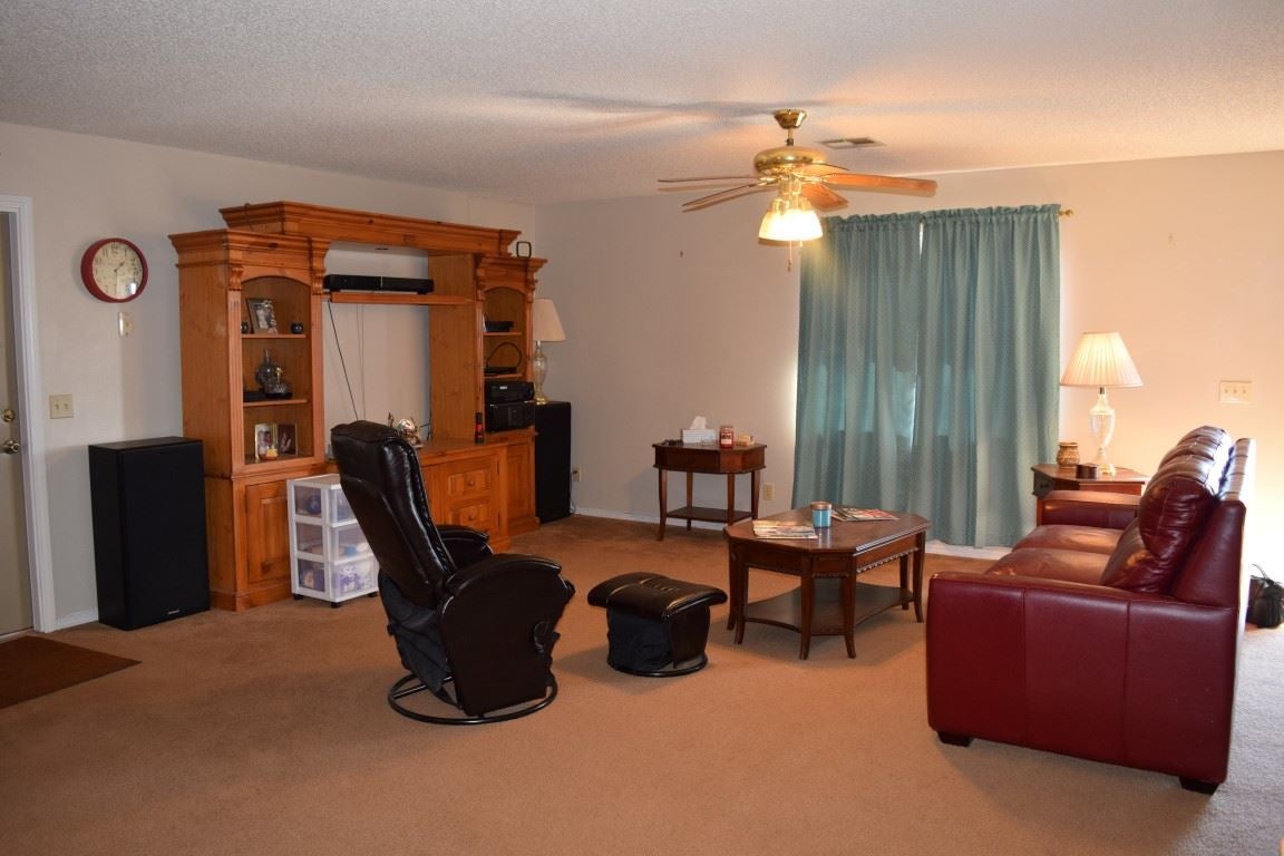 9551 Deer Ridge Perry, OK 73077 - Photo 3 of 25 Gallery Image 3