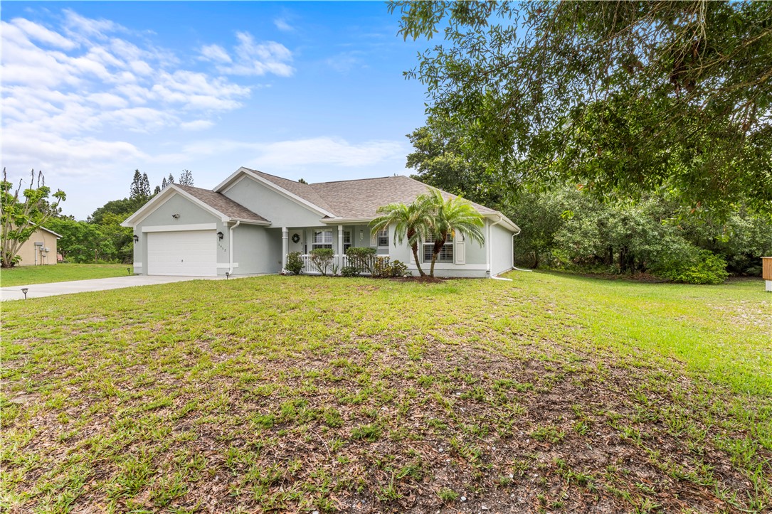 1452 Seahouse Street Sebastian, FL 32958 - Photo 3 of 28