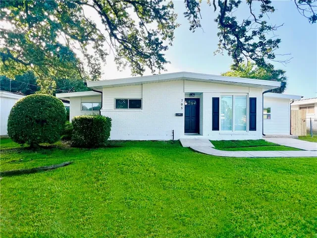 $2,350 | 705 Cynthia Avenue, Metairie, LA 70003