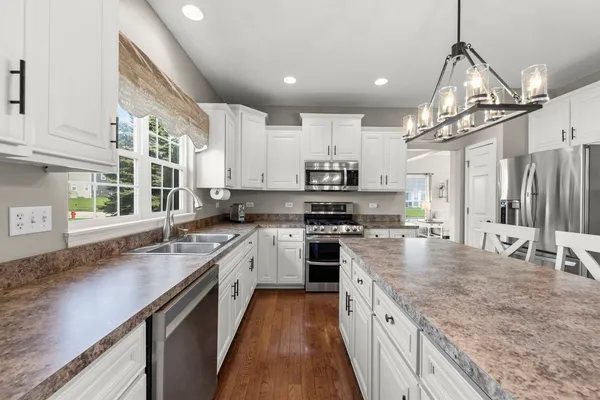 $729,000 | 13500 Arborview Circle, Plainfield, IL 60585